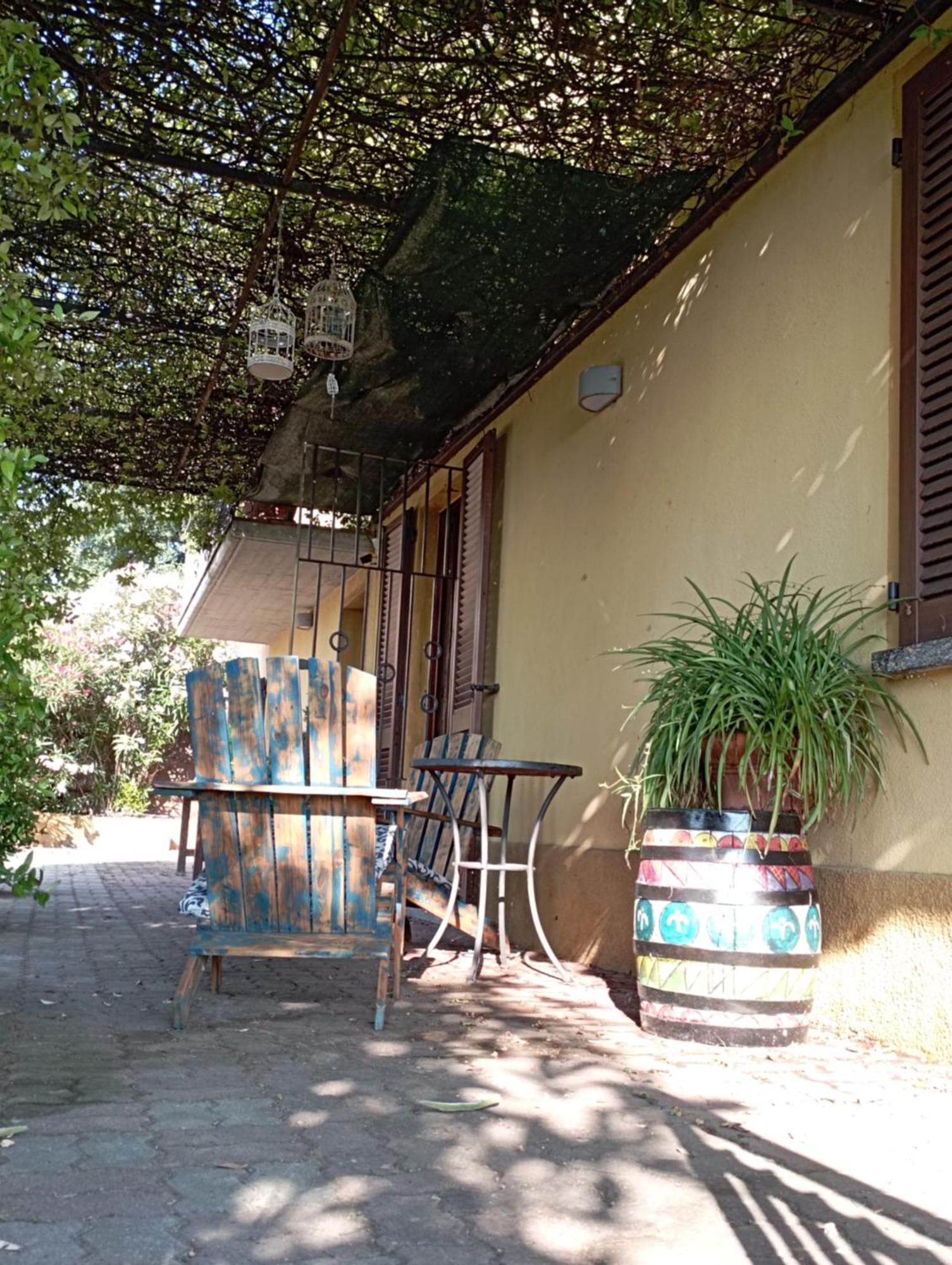 Casa Vacanza Il Colle Del Vento Калоссо Экстерьер фото
